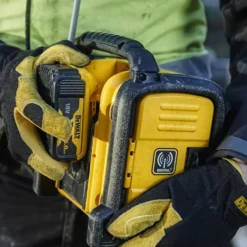 DeWALT DCR020 kompakt multivolt DAB, FM/AM-radio