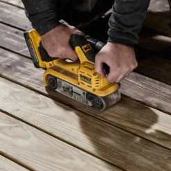 DeWALT DCW220N-XJ 18V Båndsliber solo