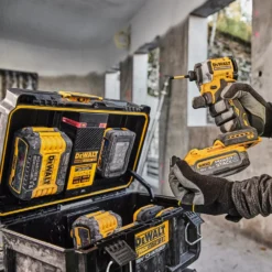 Dewalt Toughsystem 2.0 opladerboks