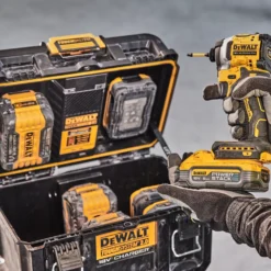 Dewalt Toughsystem 2.0 opladerboks