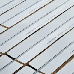 DLH varmefordelingsplade m/1 spor Ø20 mm - 280x1150x0,5 mm t/25 mm Thermogulv