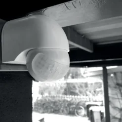 FESH PIR Sensor - ude 230V hvid