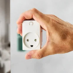 FESH SWITCH SMART Curveline stikudtag 1,5 m/jord hvid