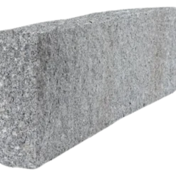 Granit kantsten kløvet 10x30x100 cm lysegrå