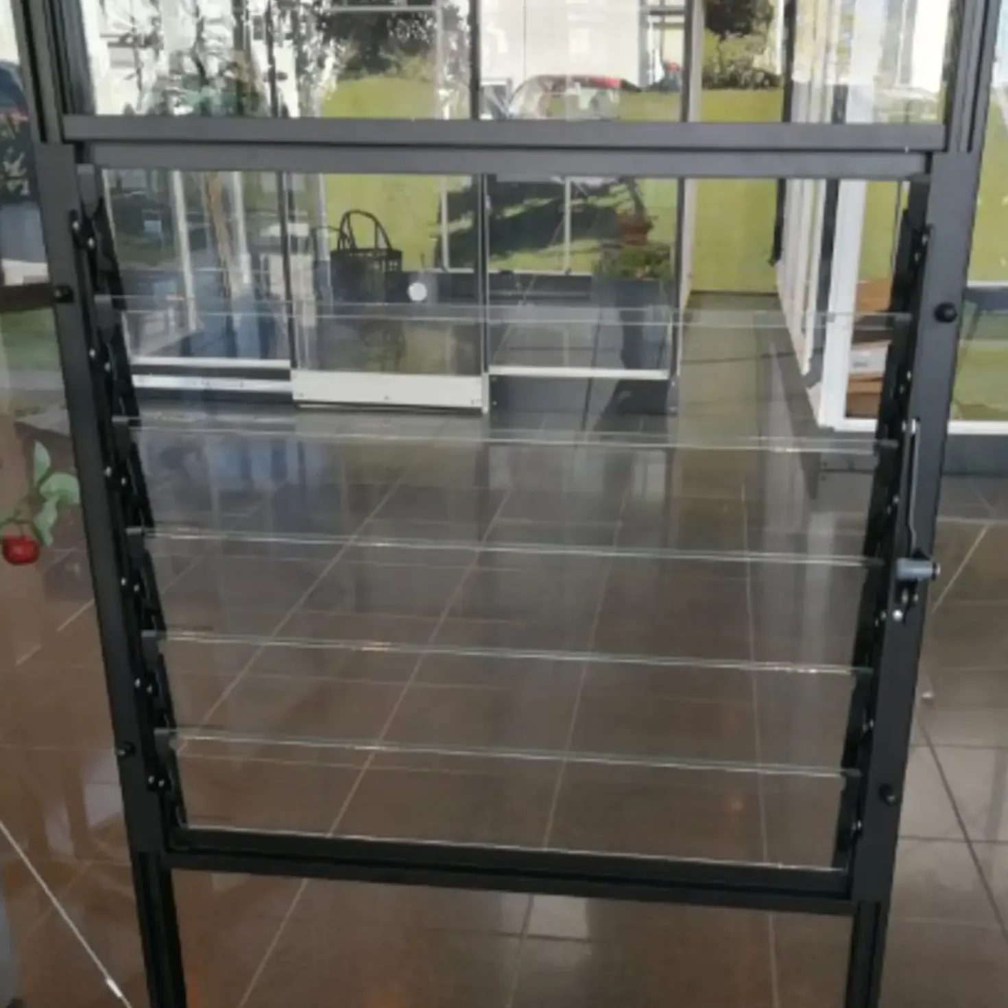 Halls jalousivindue sort inkl. glas