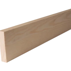 HT 218 fyr forrammetræ 21x91x3300 mm