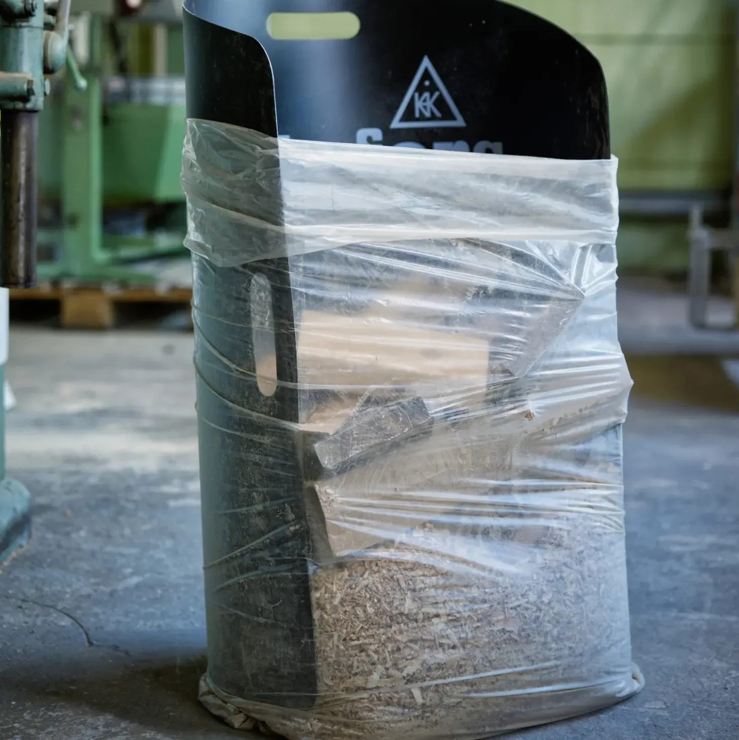 Hultafors holder til affaldsposer 65-240 L