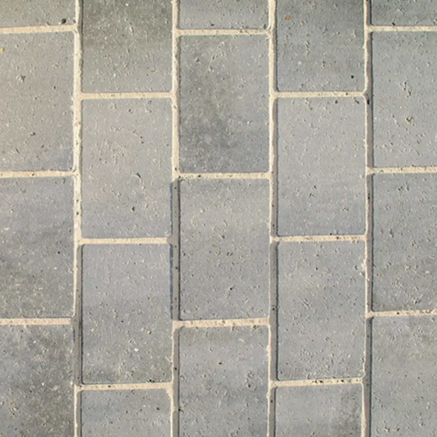 IBF Bondesten - 14x21x5 cm gråmix
