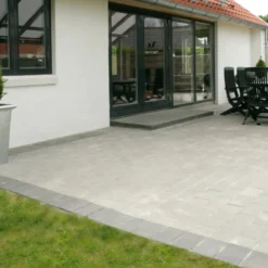 IBF Bondesten - 14x21x5 cm gråmix