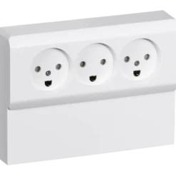 LK panelstikkontakt OPUS 66 udvendig triple m/jord hvid