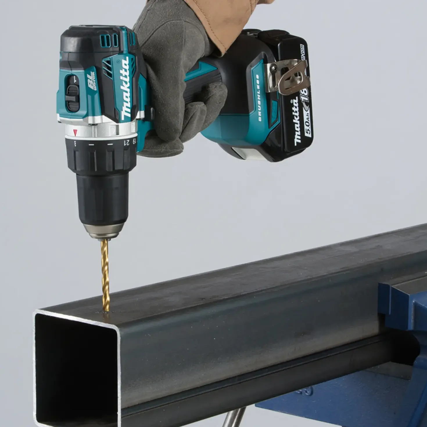 Makita DDF484Z bore-/skruemaskine 18V