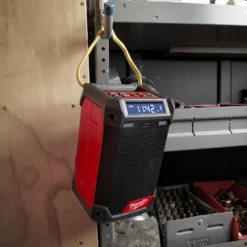 Milwaukee M12 RCDAB+-0 12V arbejdsradio FM/DAB+
