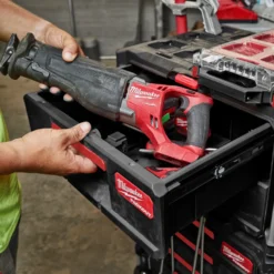 Milwaukee packout kuffert med 3 skuffer