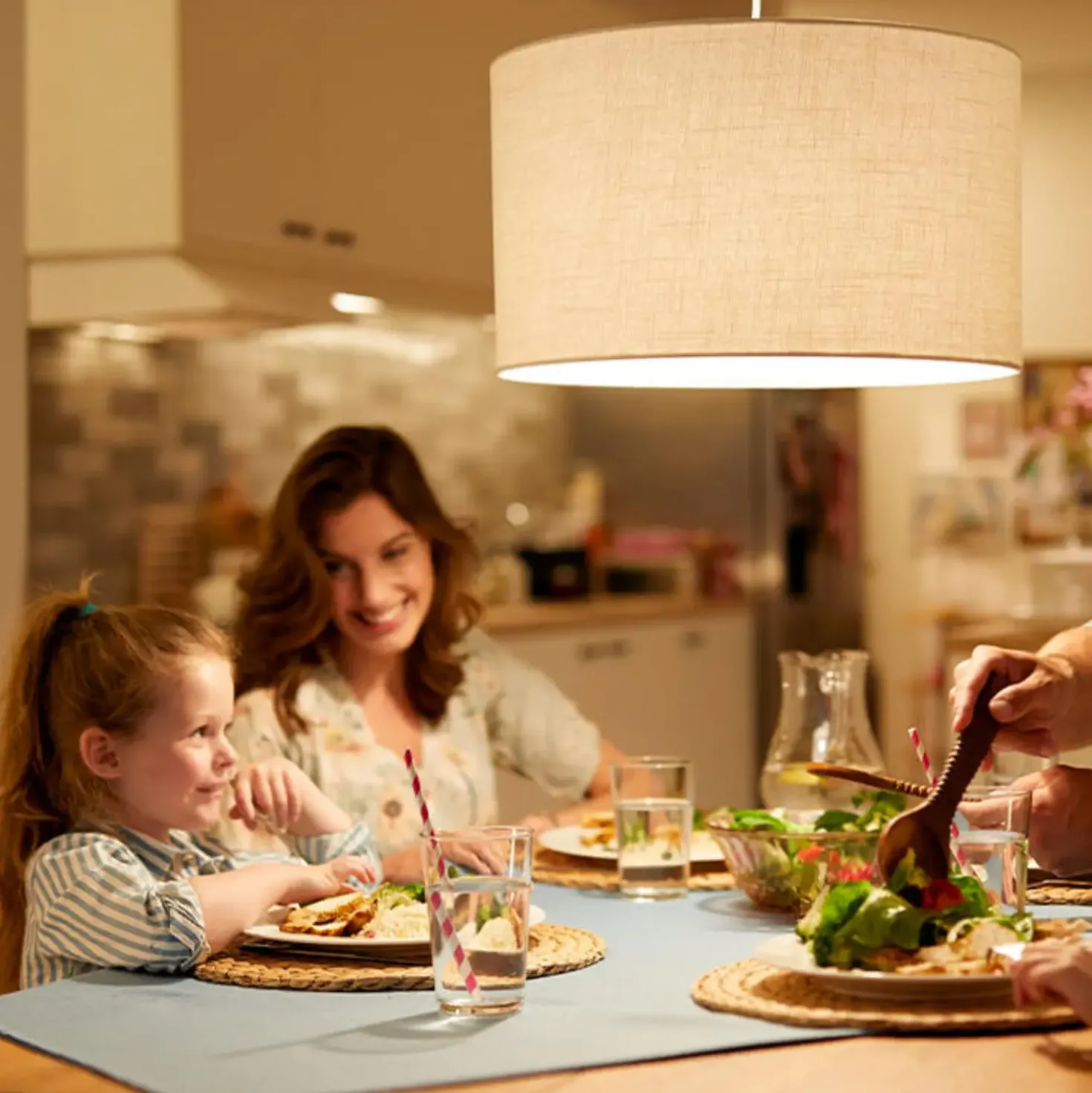Philips Smart WiZ color LED pære E27 13W standard mat