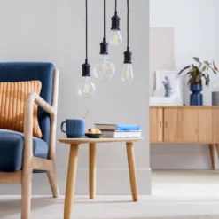 Philips Smart WiZ white LED pære E27 6,7W stor globe klar
