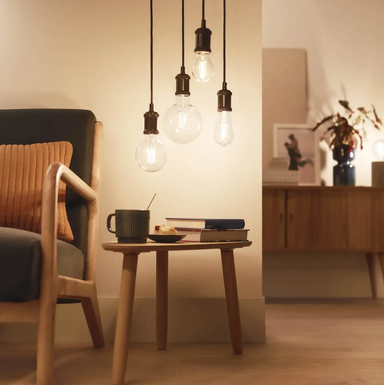 Philips Smart WiZ white LED pære E27 6,7W globe klar
