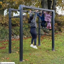 PLUS Outdoor Fitness træningsstativ model 4 sort m/sorte beslag