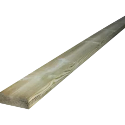 Reglar fyr trykimprægneret NTR klasse A/B 47x150 mm x 3,9 m
