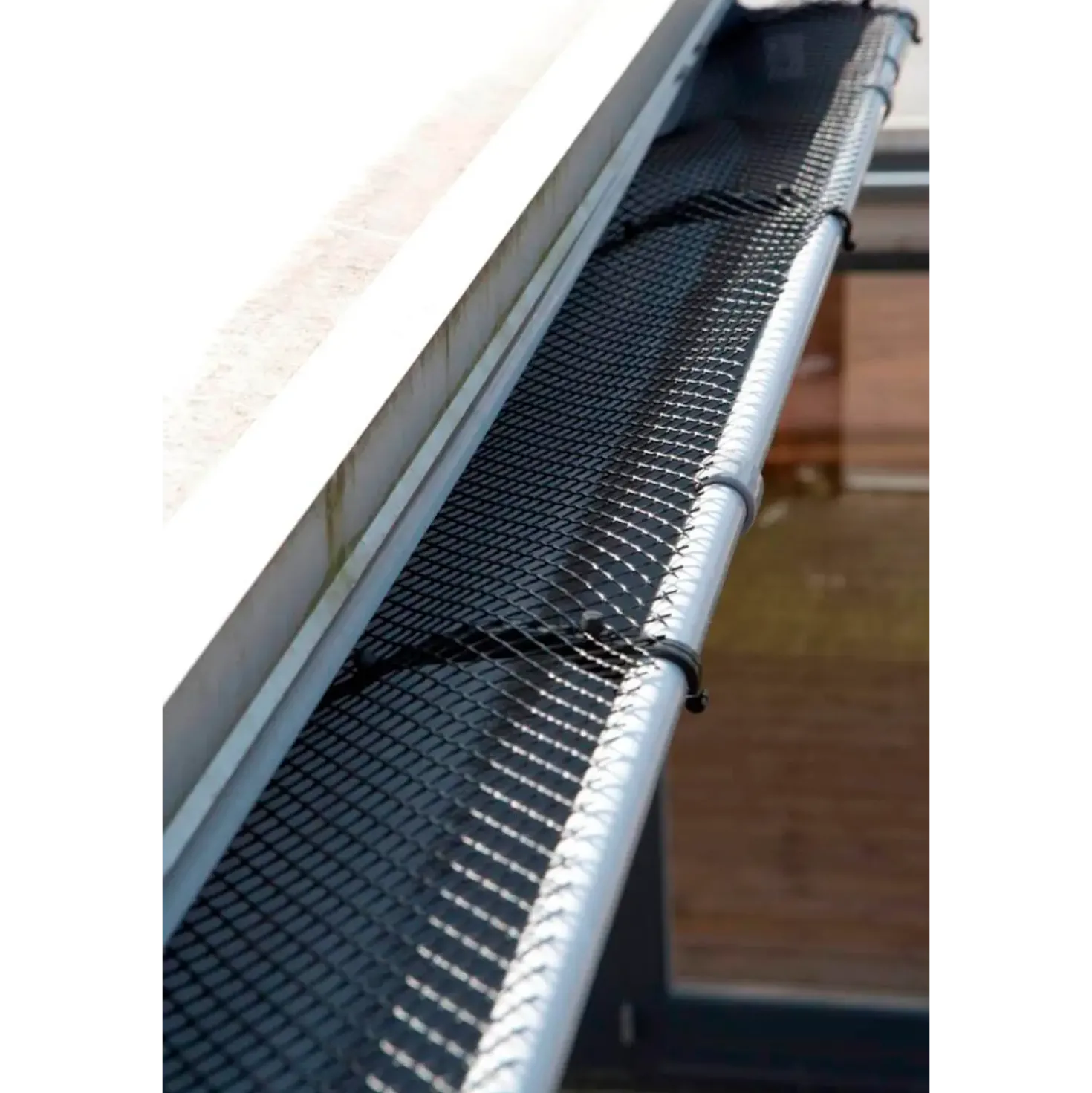 Rodena tagrendenet inkl. clips 160 x 6000 mm. - sort