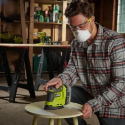 Ryobi Deltasliber 18V RPS18-0