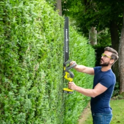 Ryobi RY18HT55A-0 18V ONE+ hækkeklipper 55 cm solo