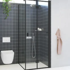 Scanbad brusevæg D 79x197,8cm mat sort/klart glas