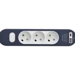 3-stikdåse med USB A+C 1,4m ledning