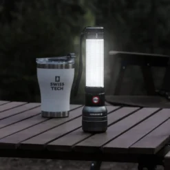 Swisstech Vielseitig multifunktionslygte 120 lumen