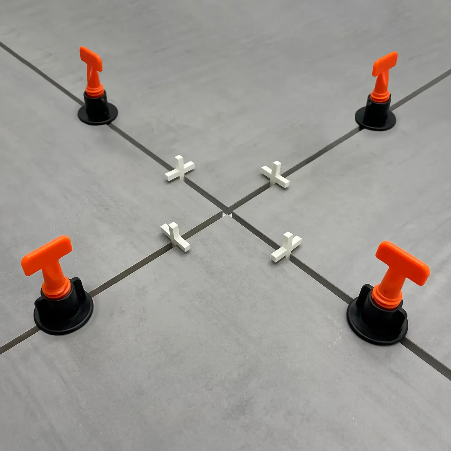 Tilefix T-Spin genanvedelig nivelleringsskrue 50 stk