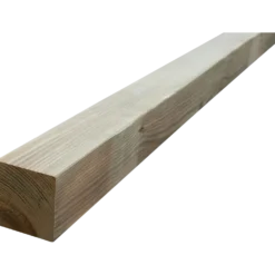 Tømmer høvlede stolper trykimprægneret 90 x 90 mm x 2,1 m
