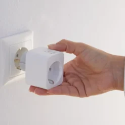 WIZ Smart plug